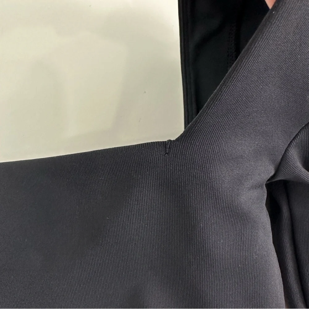 Aritzia Babaton Black Long Sleeve Bodysuit with Square Neckline Size 2XS (XXS) - Picture 11 of 16